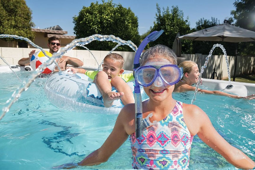 The do's and don'ts of playing around around in a hot tub